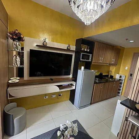 The Luxe Haven Makati Apartment